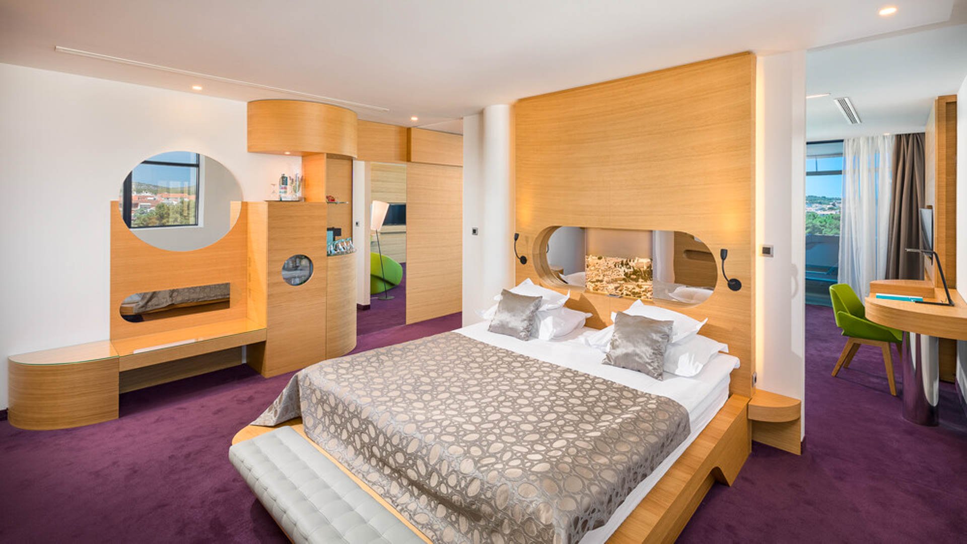 HOTEL OLYMPIA SKY