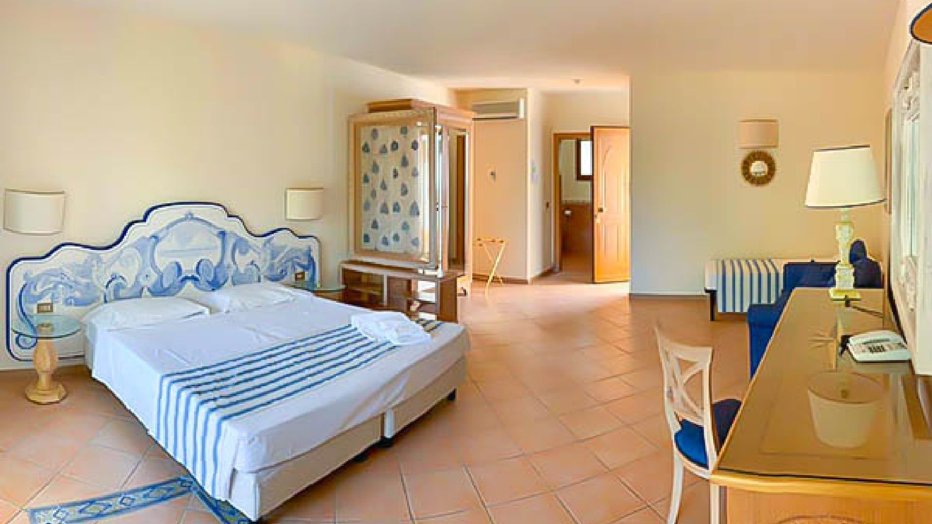 Club Esse Palmasera Resort