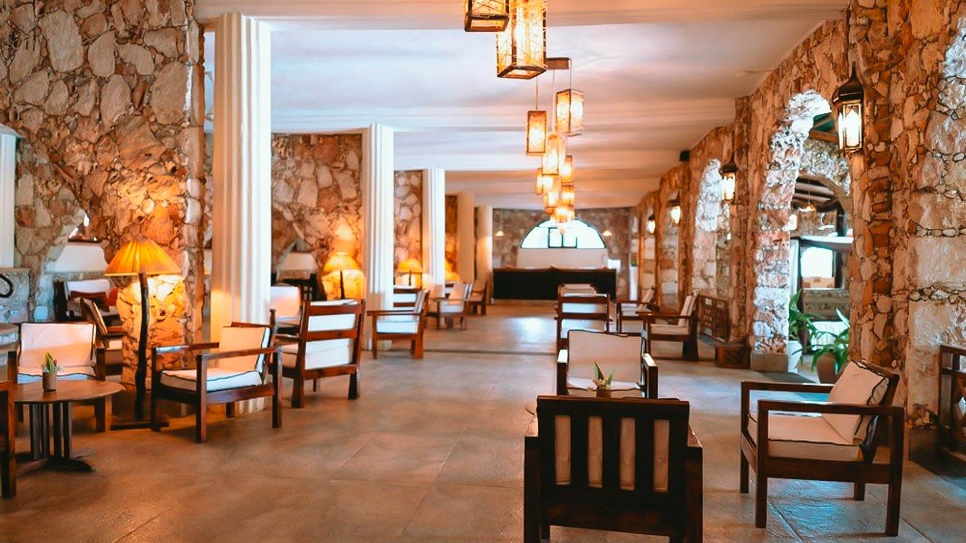 Palumbo Waves, Zanzibar Tanzania