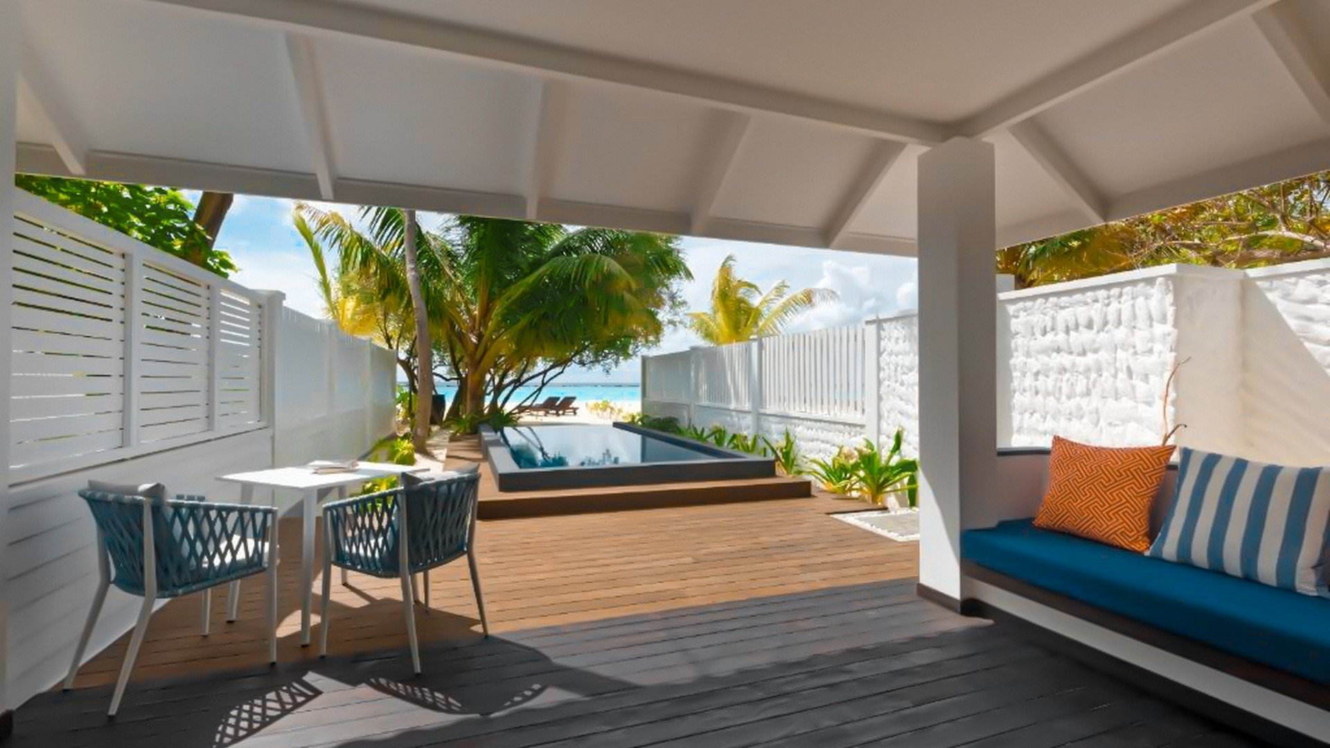 Paradise Island Resort & SPA