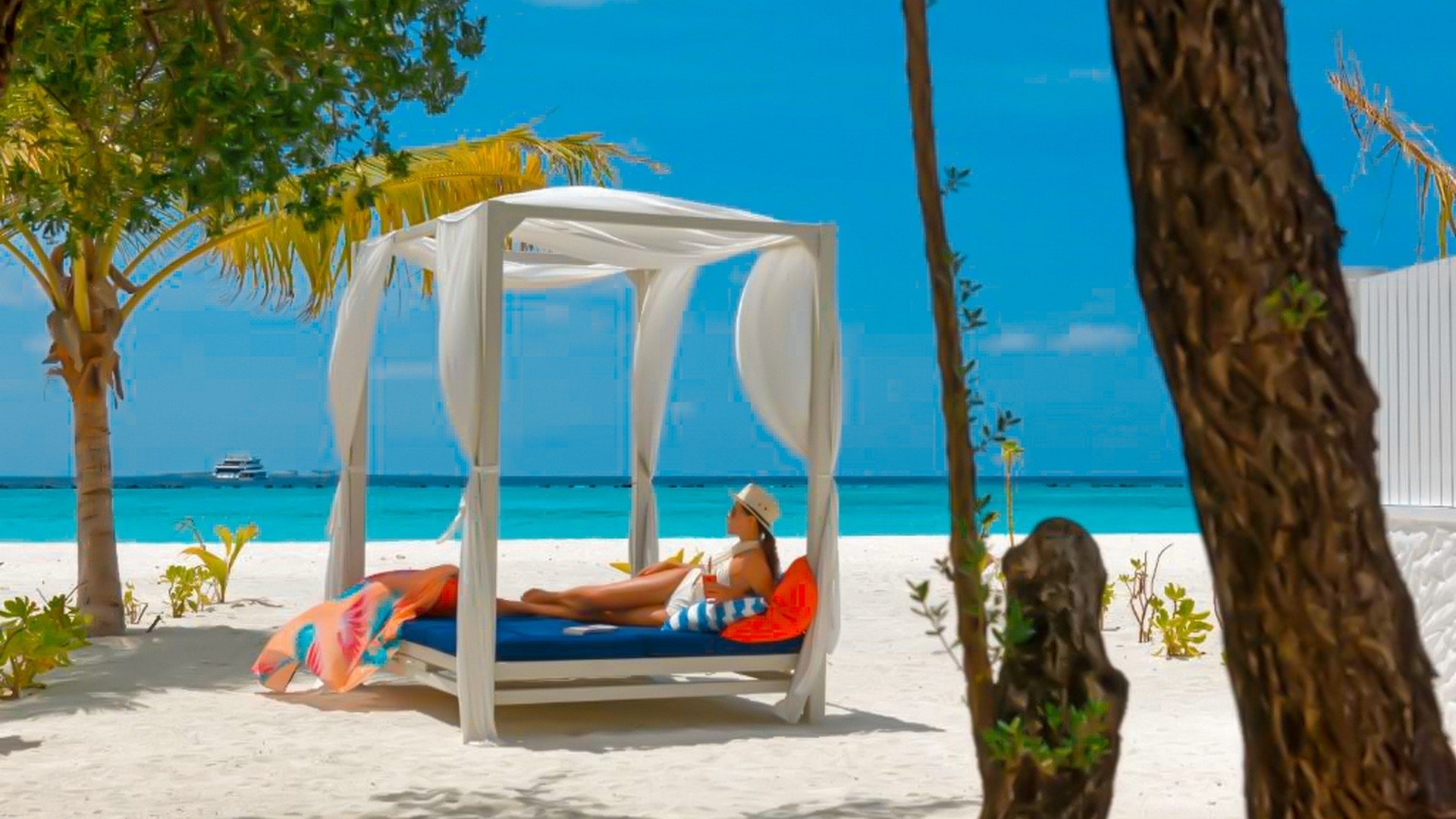 Paradise Island Resort & SPA