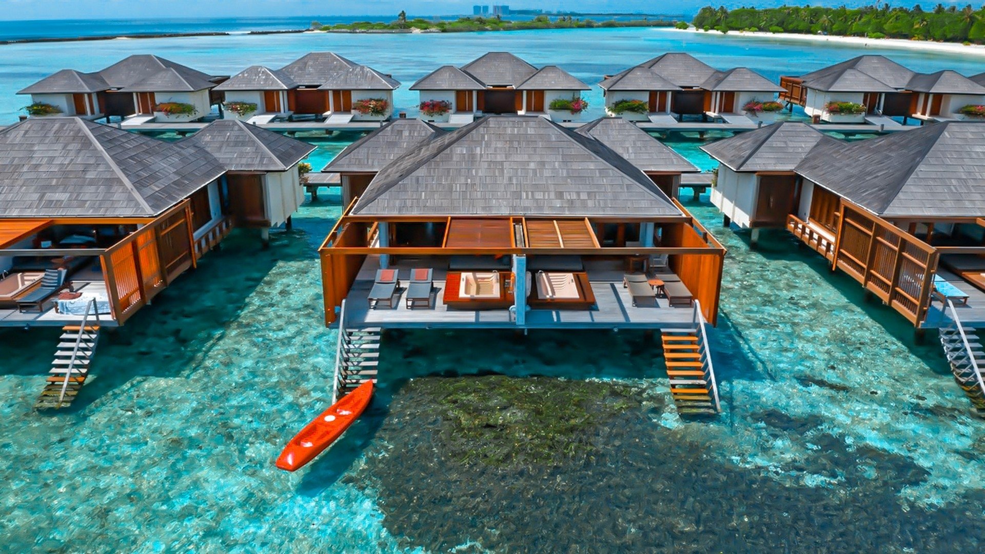 Paradise Island Resort & SPA
