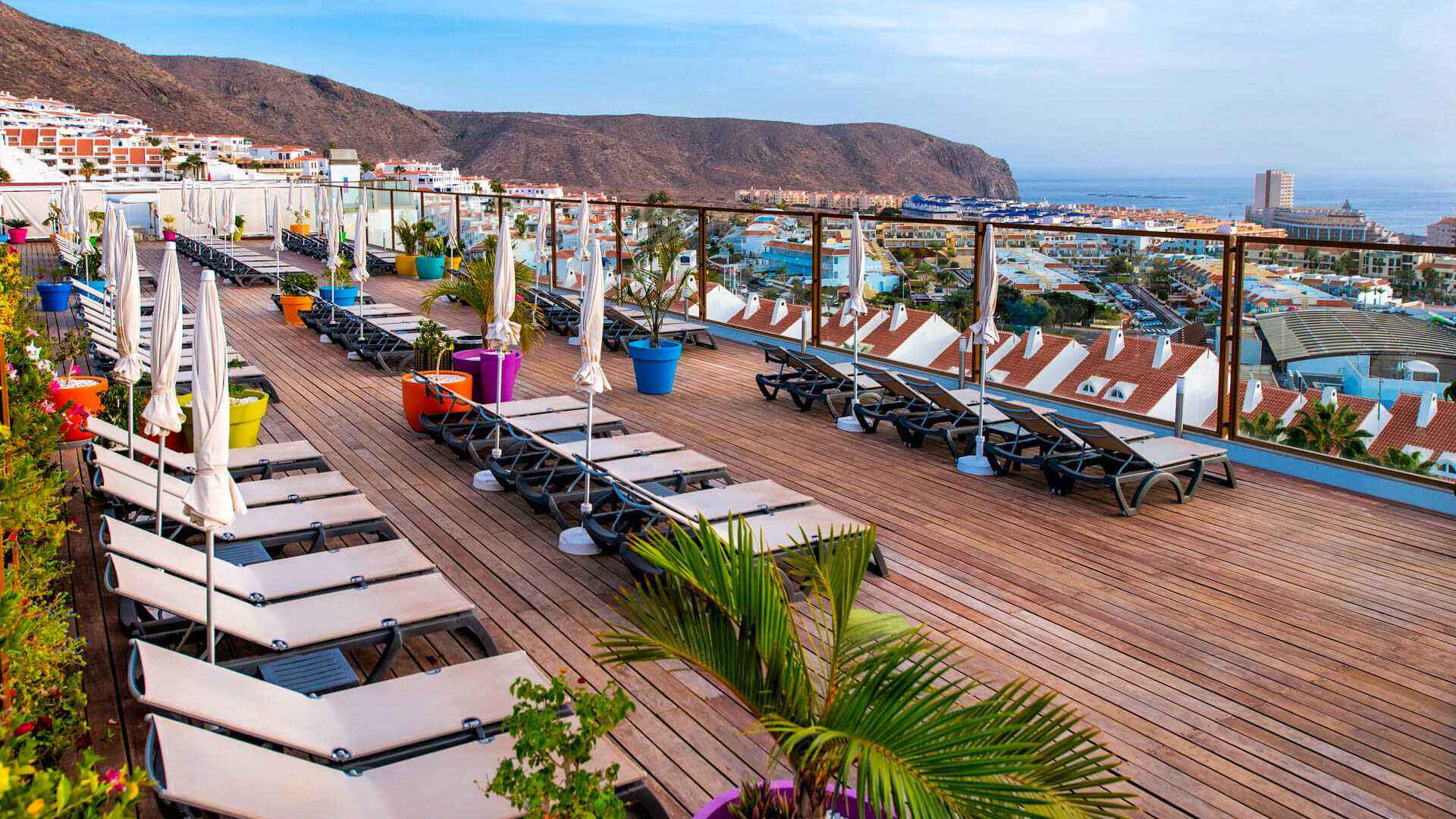 Paradise Park Fun Lifestyle Hotel