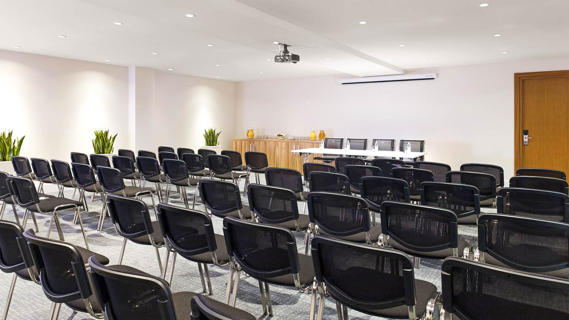 Park Plaza Belvedere