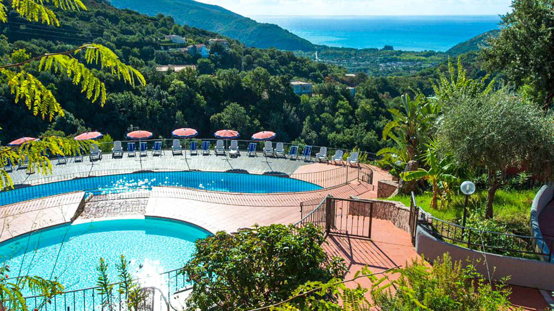Pietre Rosse Hotel Club