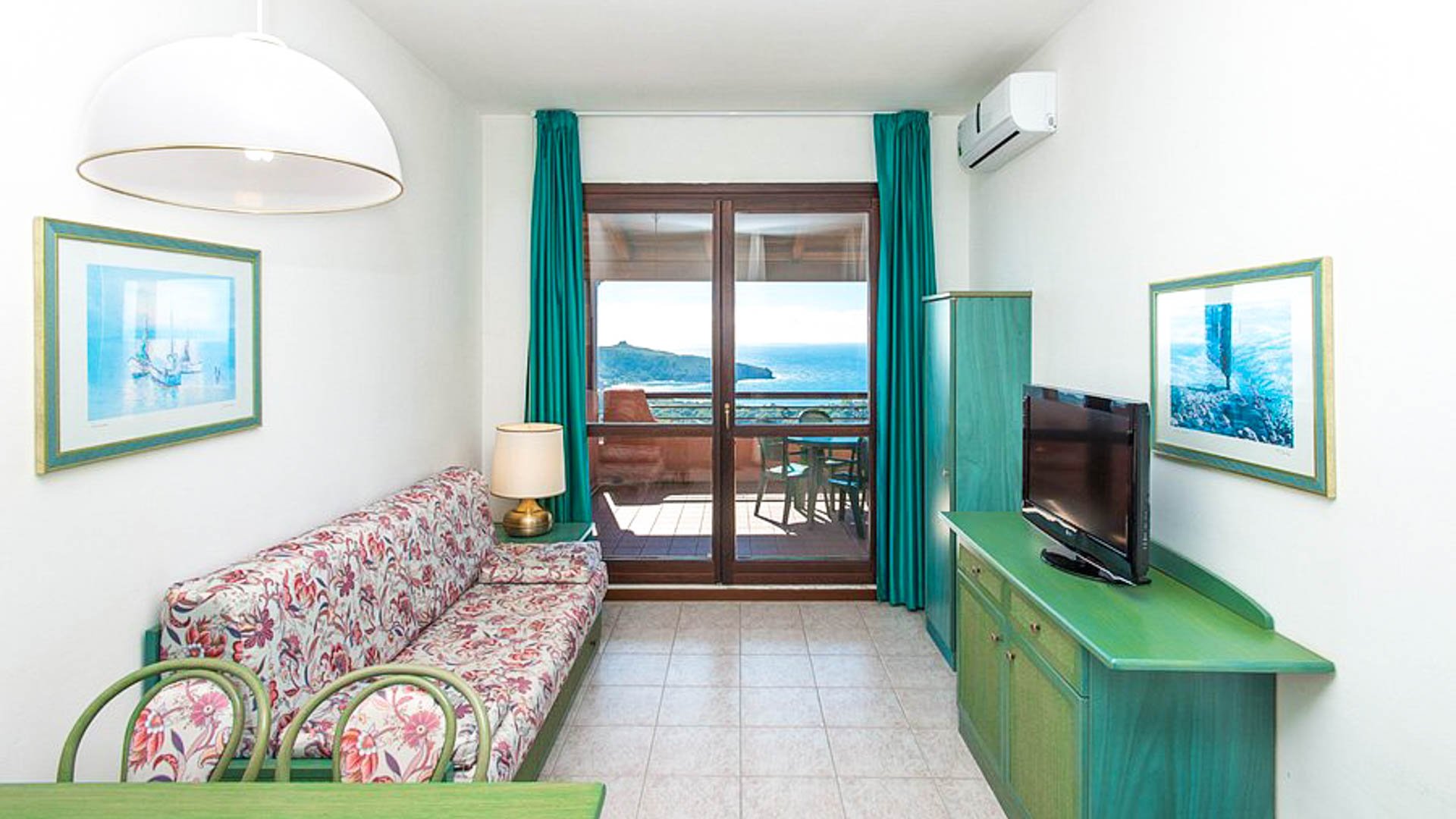 Pietre Rosse Hotel Club