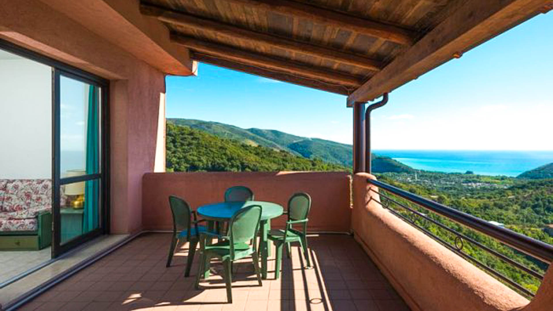 Pietre Rosse Hotel Club