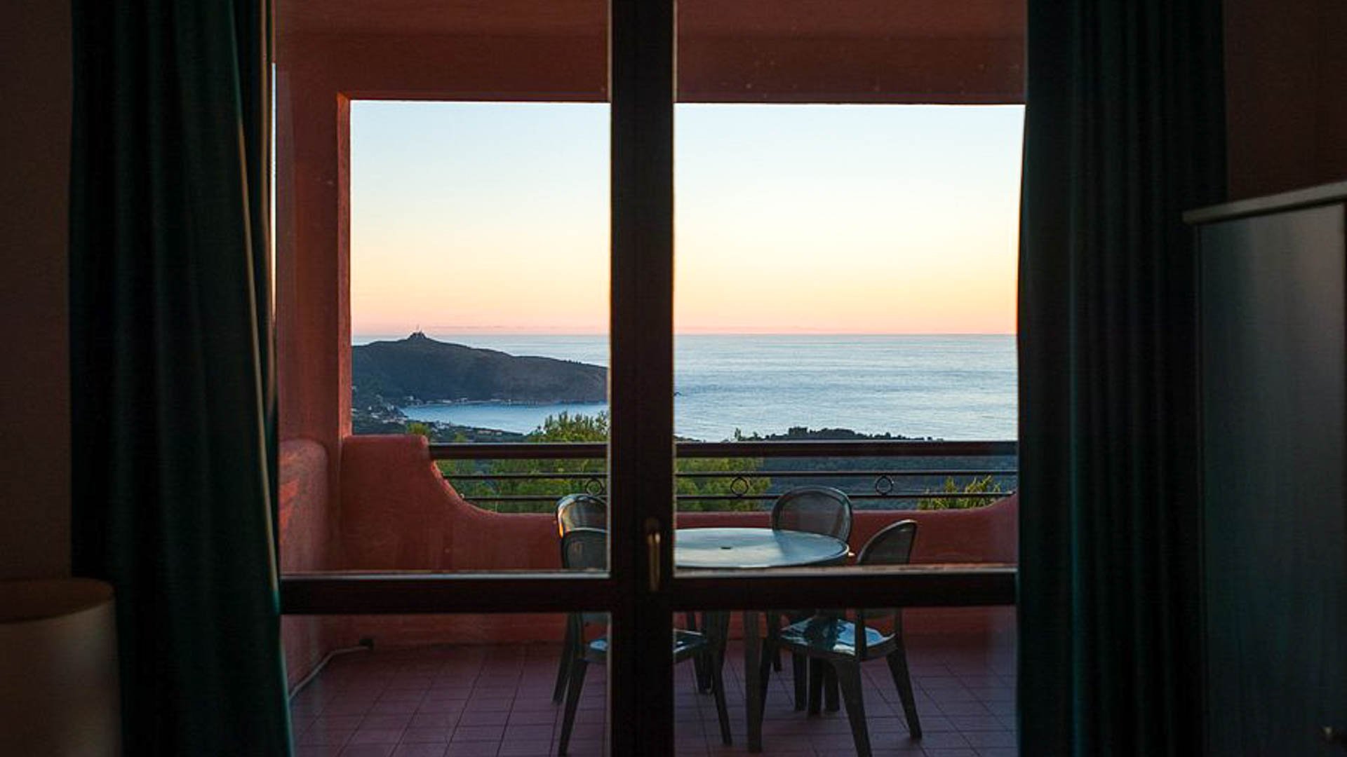 Pietre Rosse Hotel Club