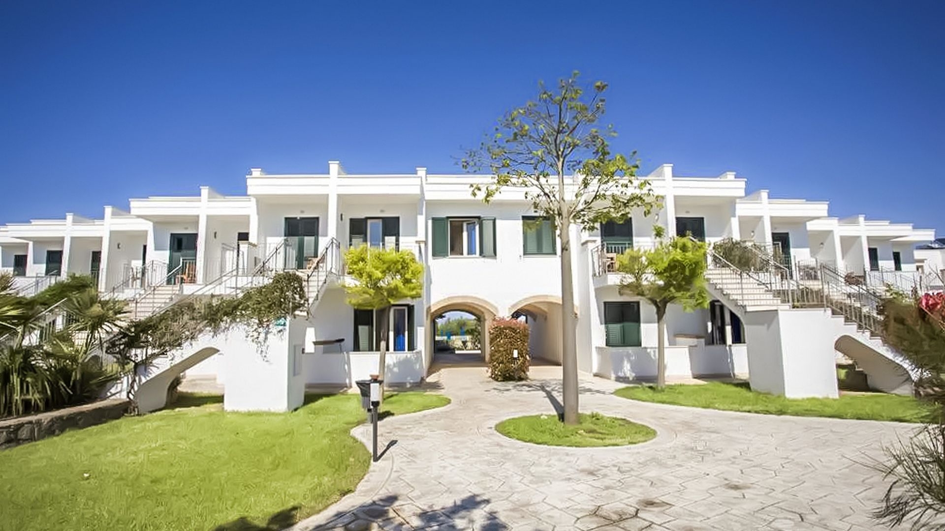 Portoselvaggio Resort