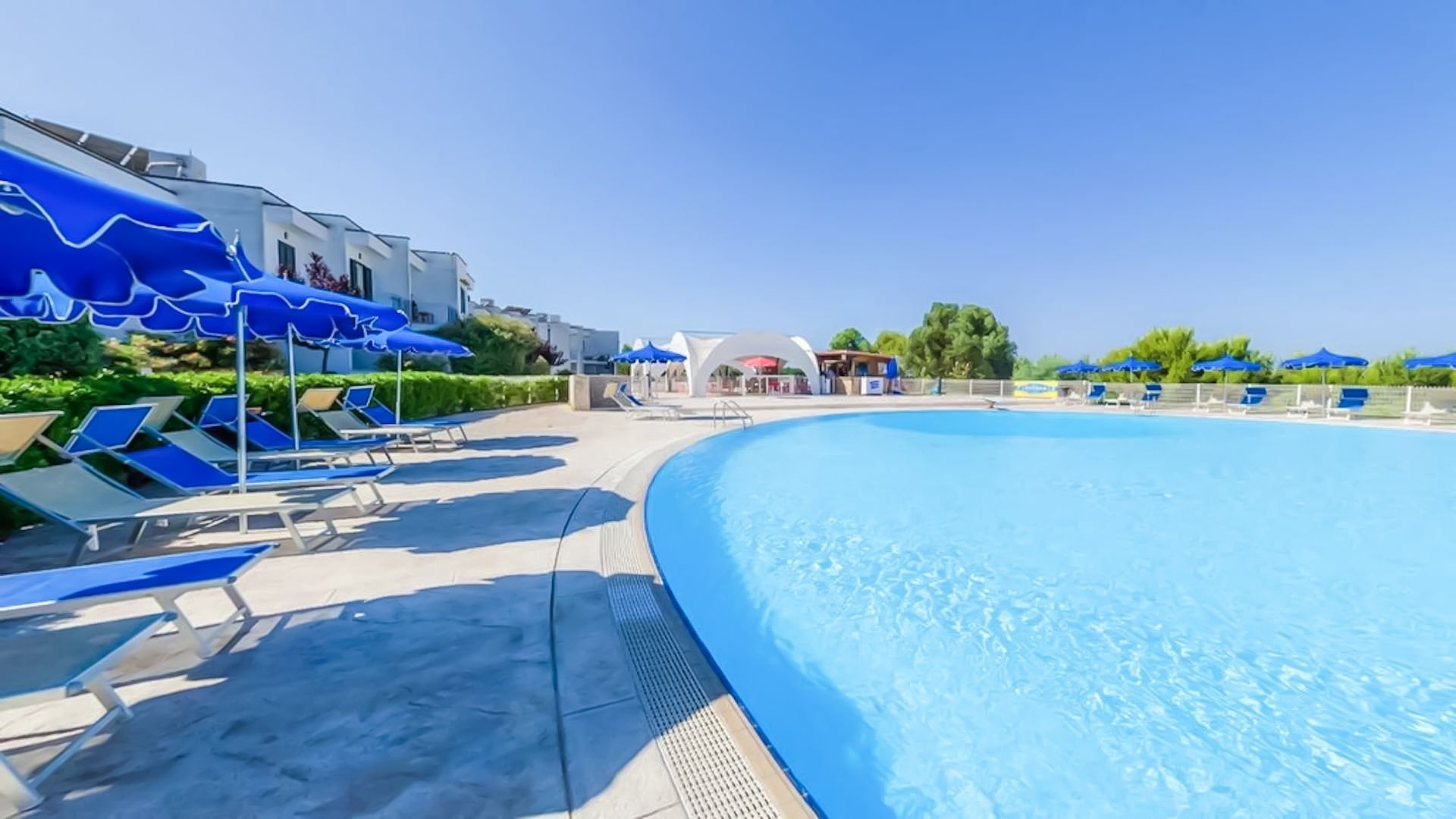 Portoselvaggio Resort