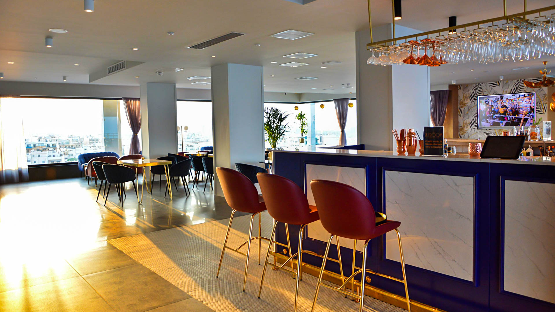 Preluna Hotel