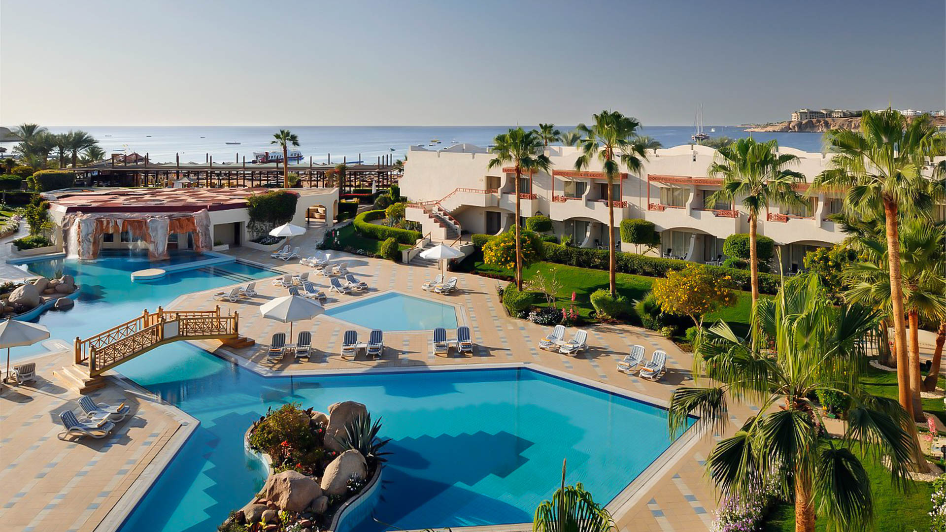 Promenade Beach Resort