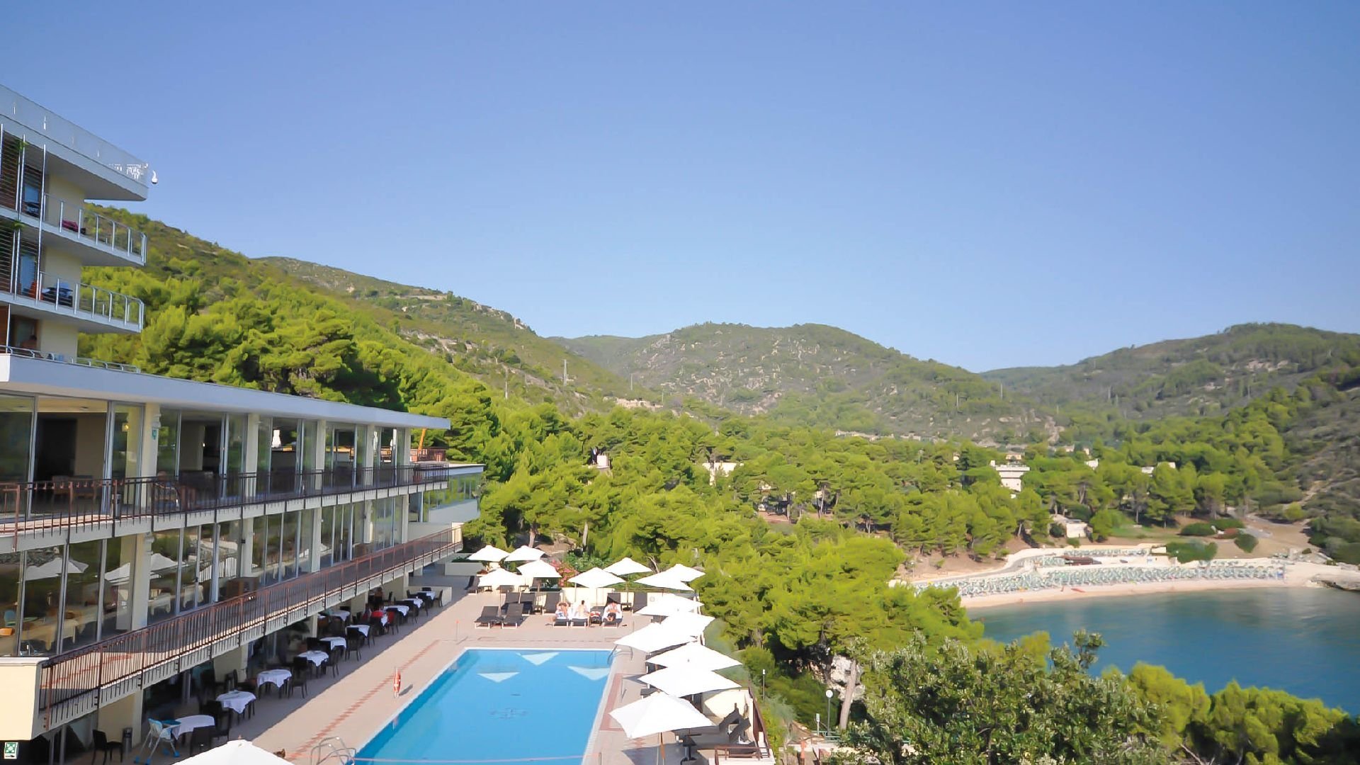 Hotel del Faro - Pugnochiuso Resort