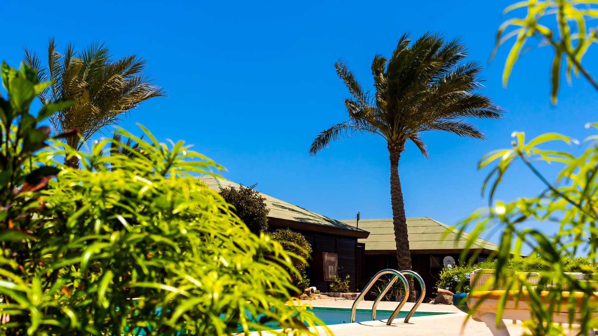 Red Sea Hotel