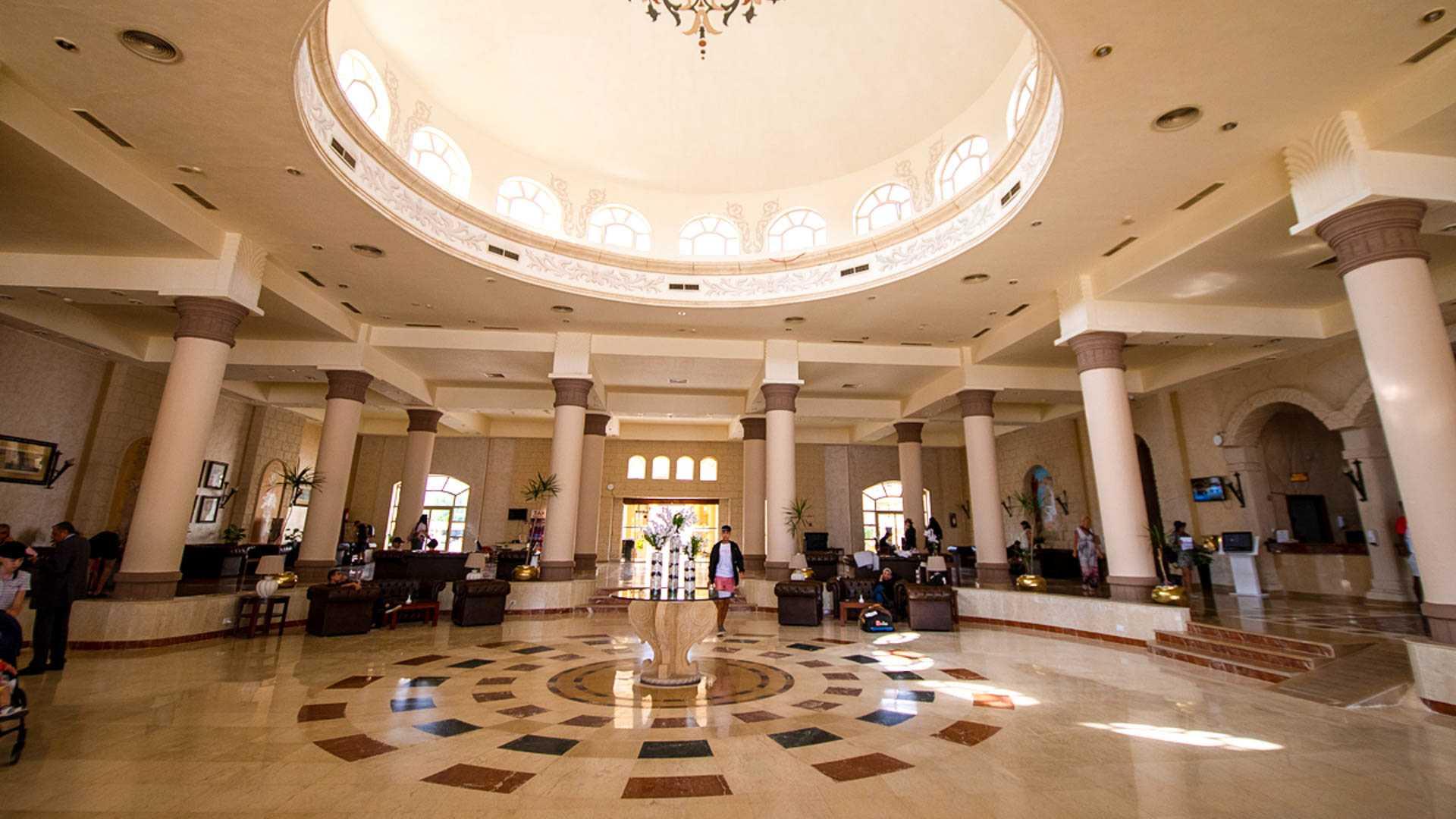 Regency Plaza
