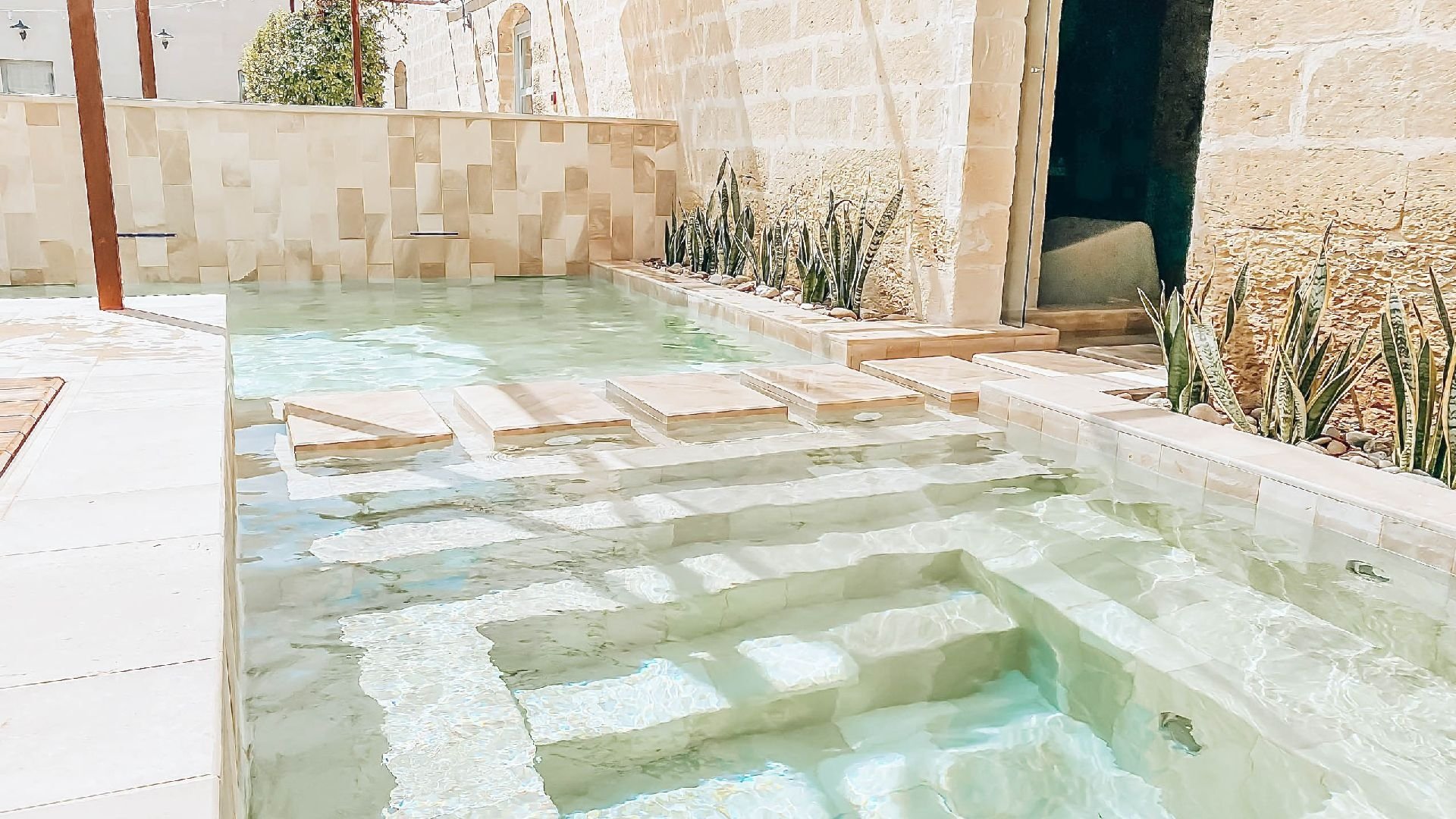 Relais Masseria Le Cesine