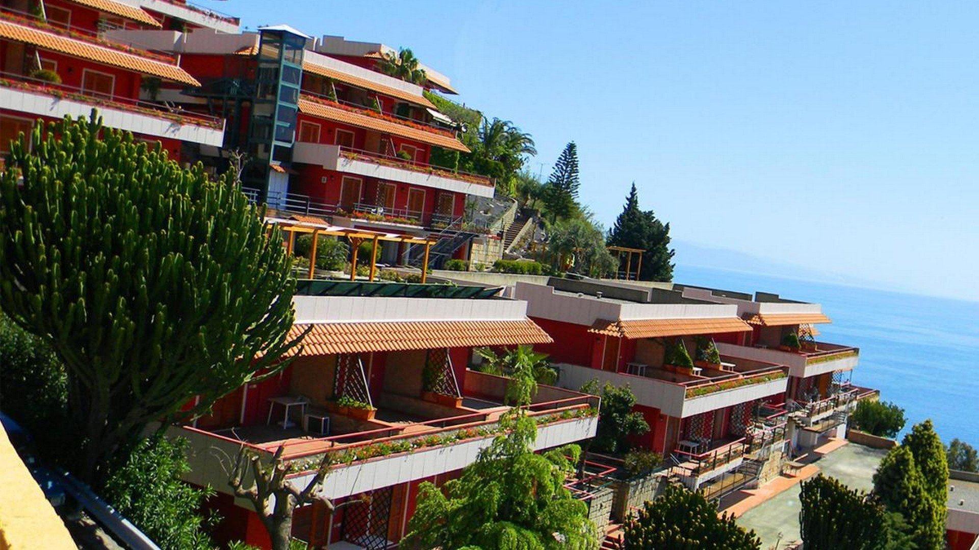 Residence Letojanni
