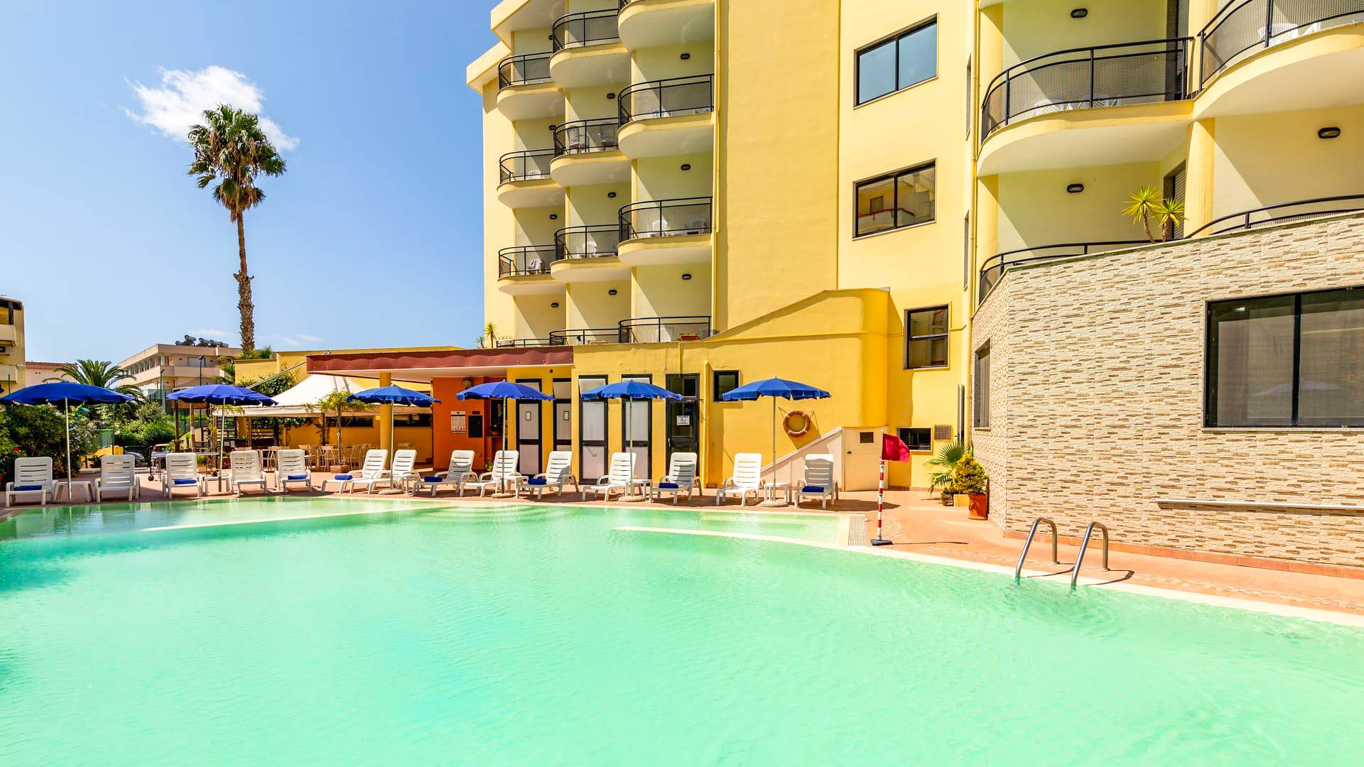 Rina Hotel