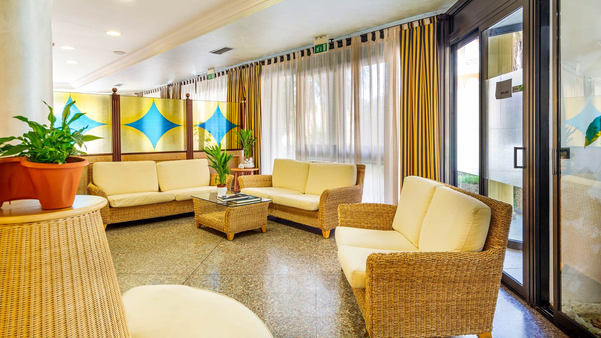 Rina Hotel