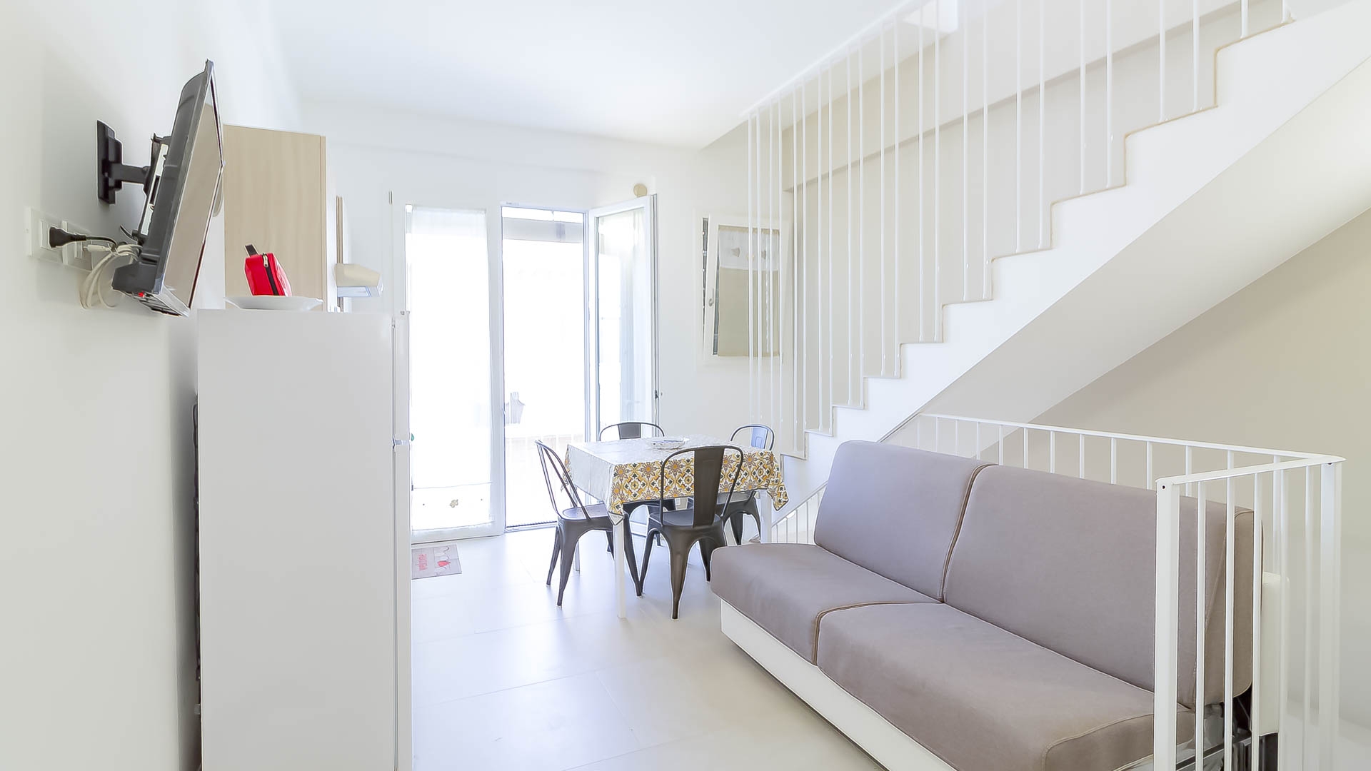 Romina's Flat