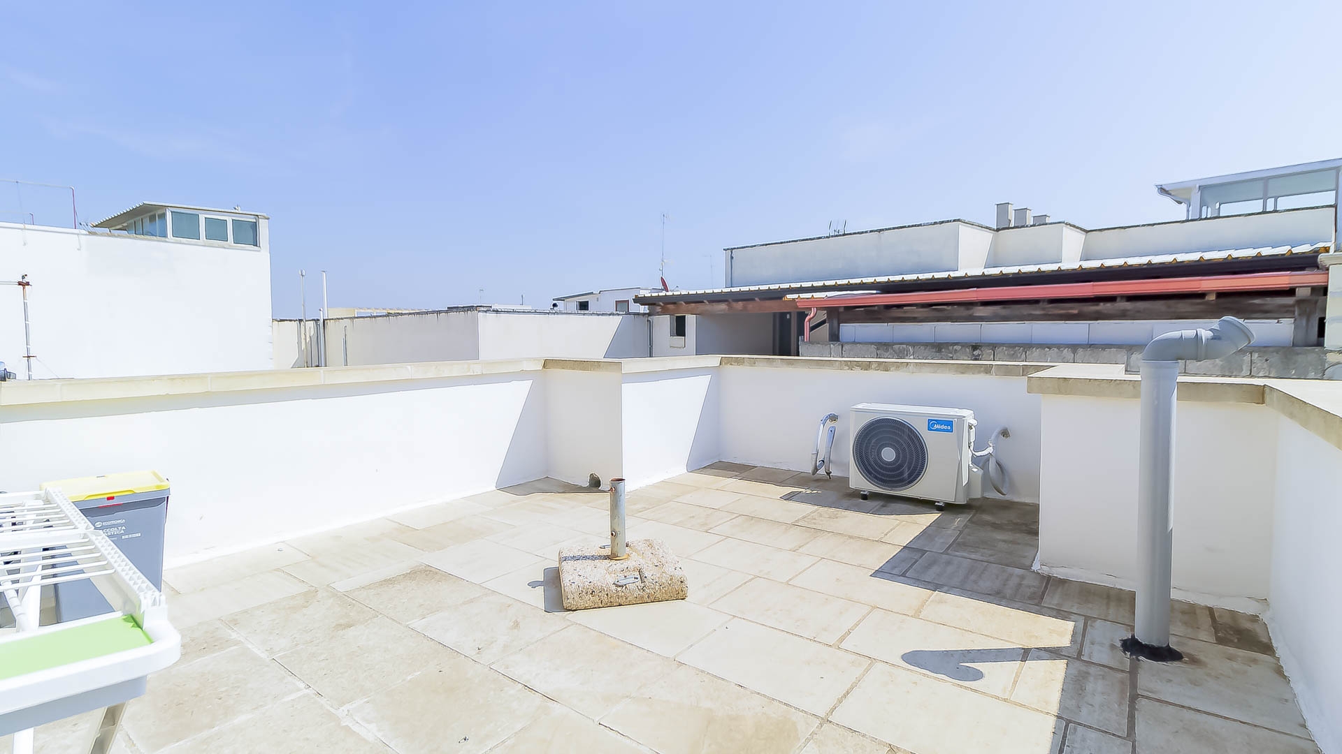 Romina's Flat