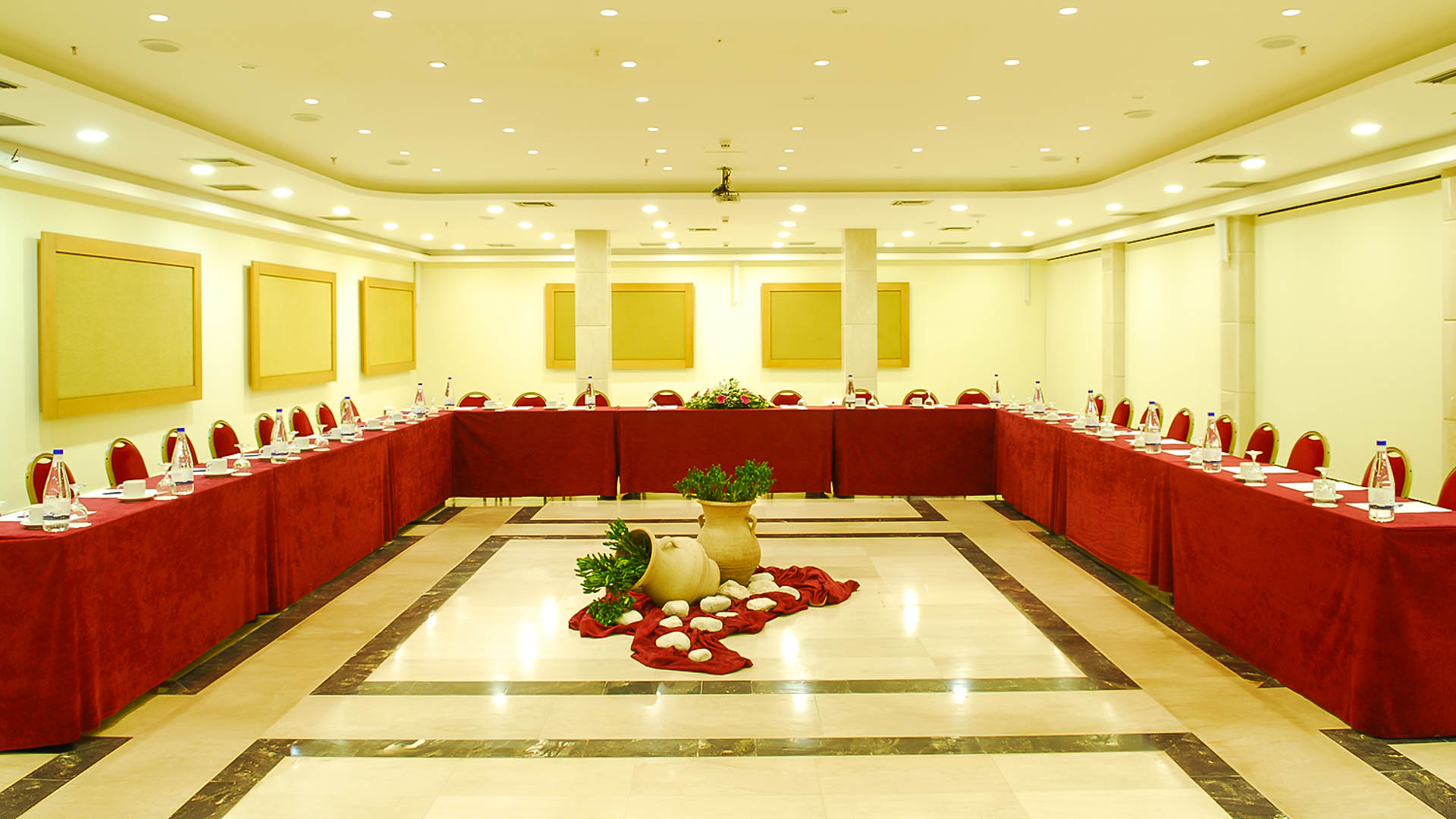 Royal Imperial & Belvedere Resort