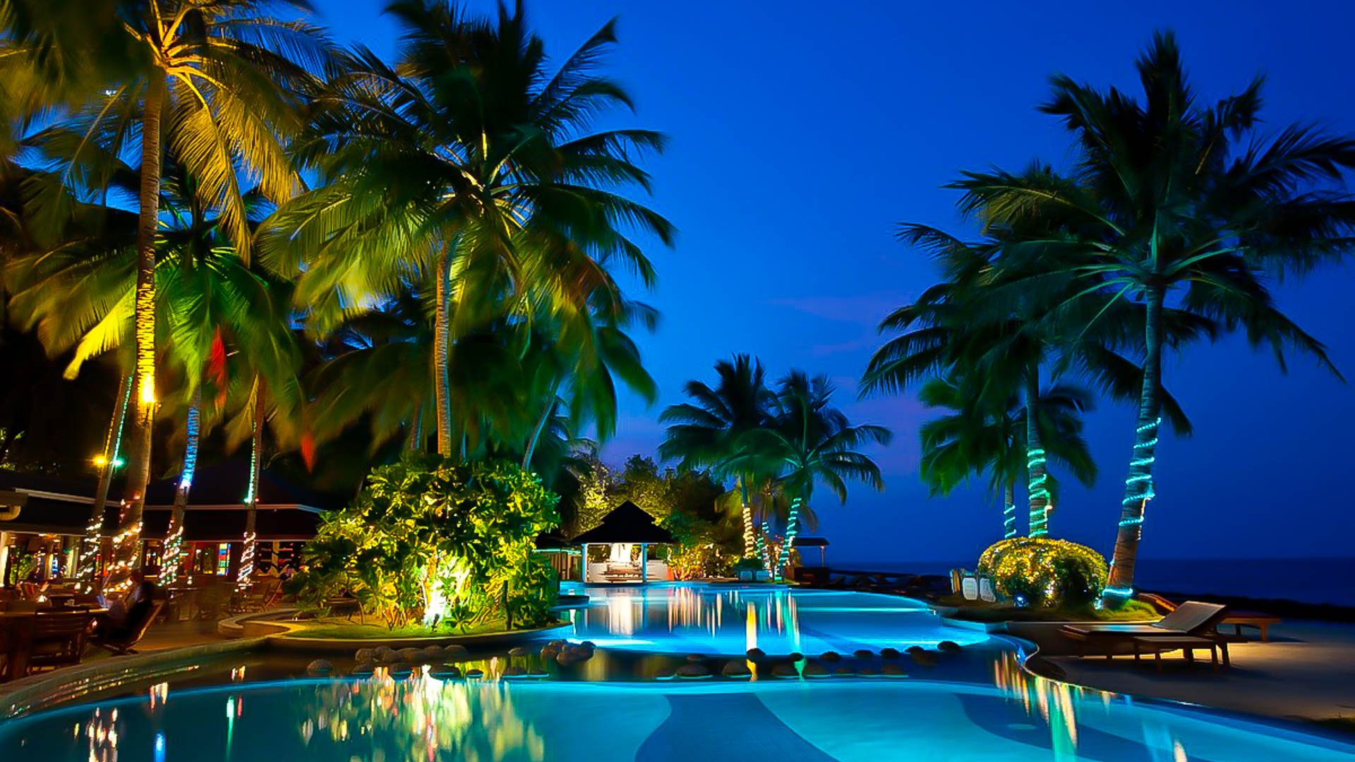 Royal Island Resort & Spa