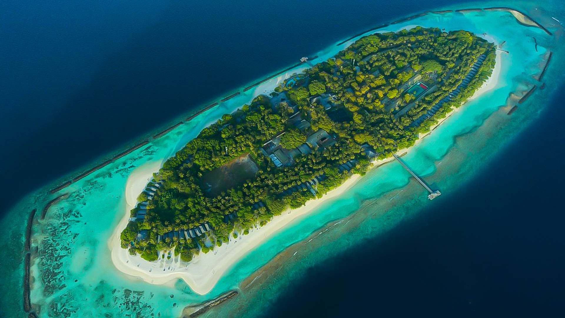 Royal Island Resort & Spa