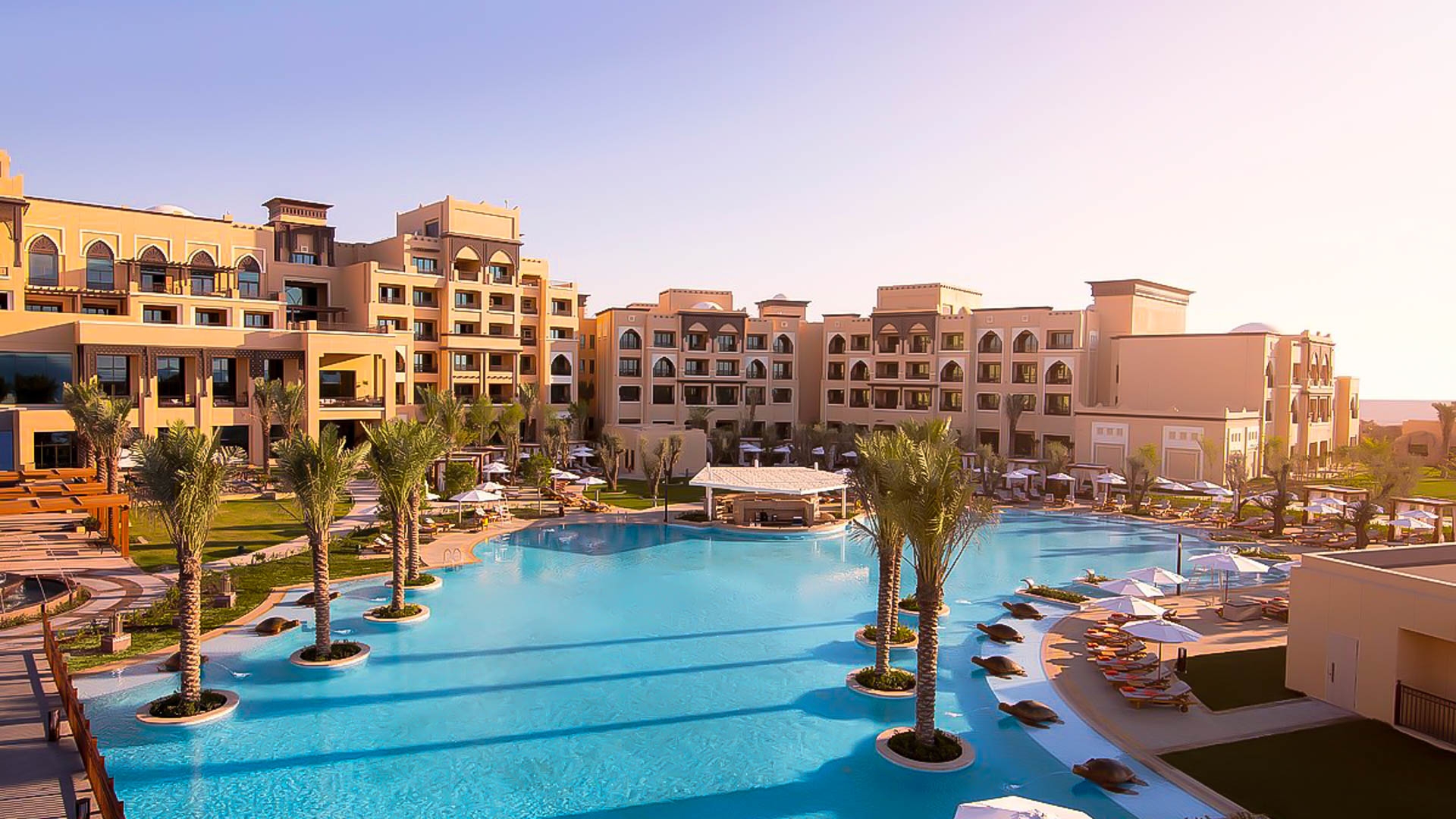 Saadiyat Rotana Resort & Villas