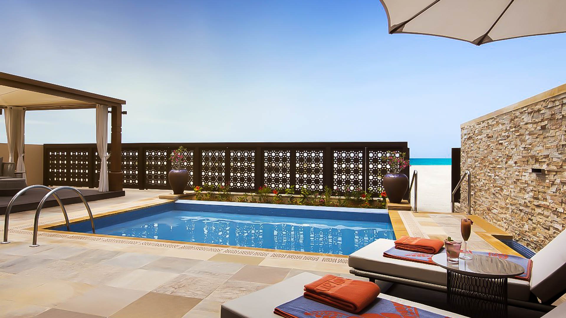 Saadiyat Rotana Resort & Villas