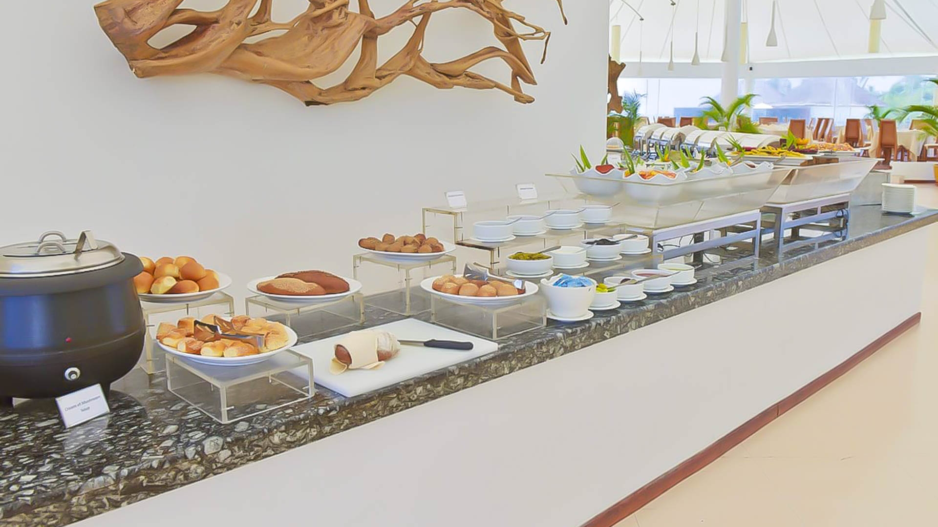 Safari Island Resort & Spa