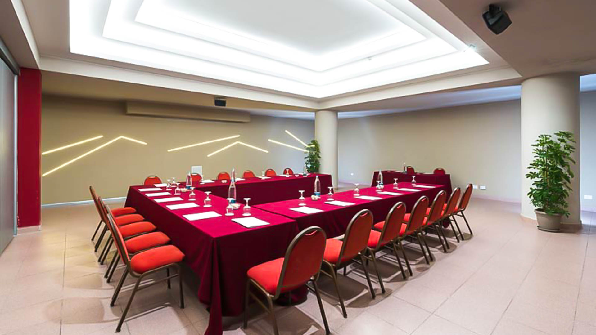Saracen Sands Hotel & Congress Center