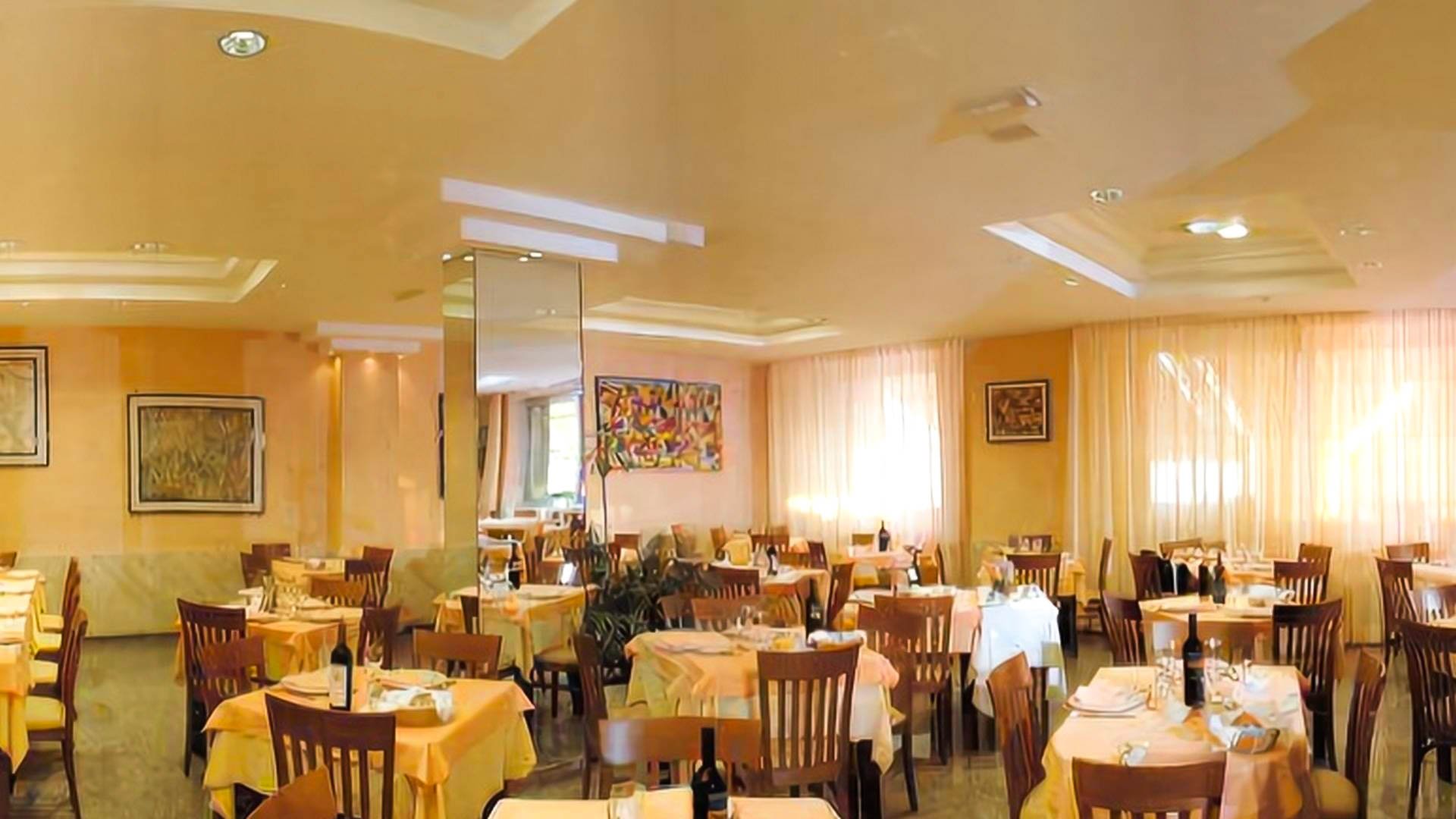 Sea Palace Hotel