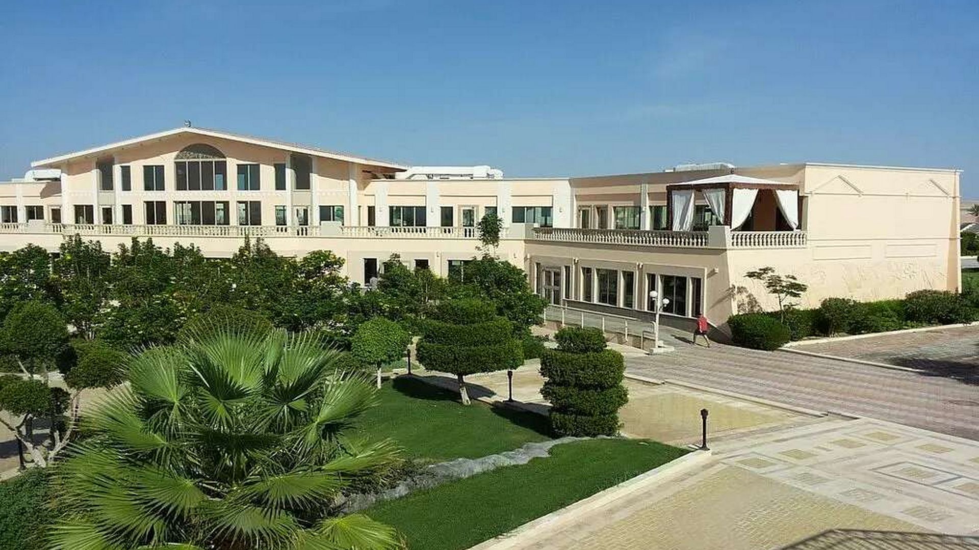 Shoni Bay Resort