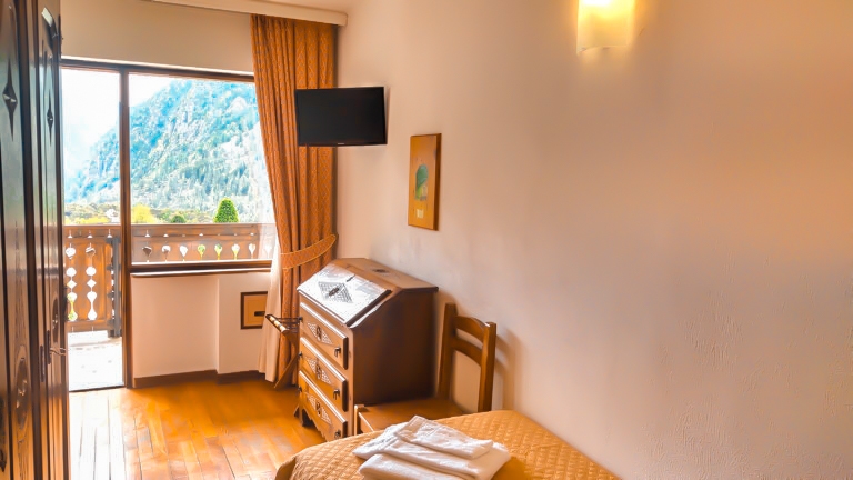 HG Hotel Italia