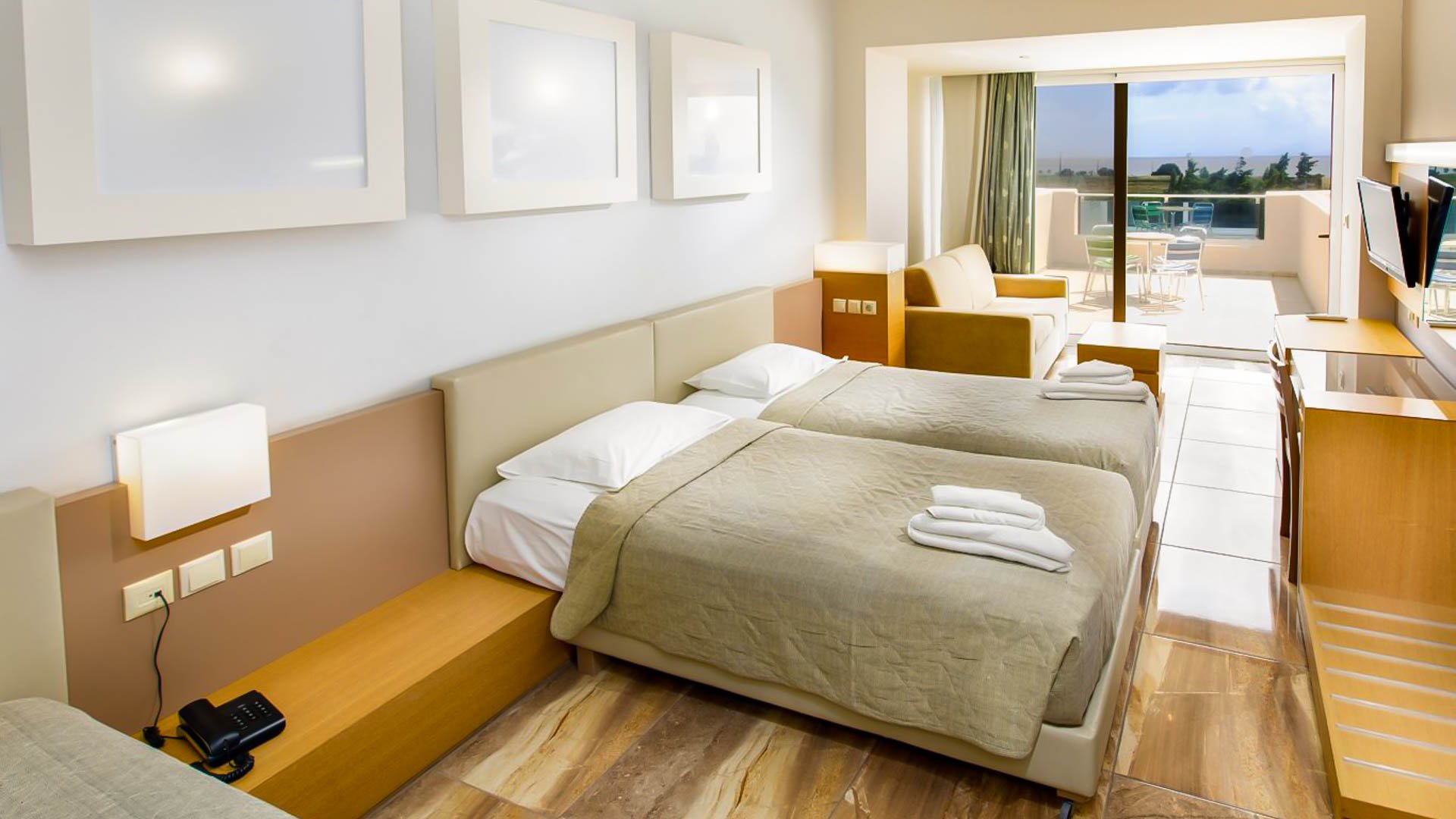 Sovereign Beach Hotel