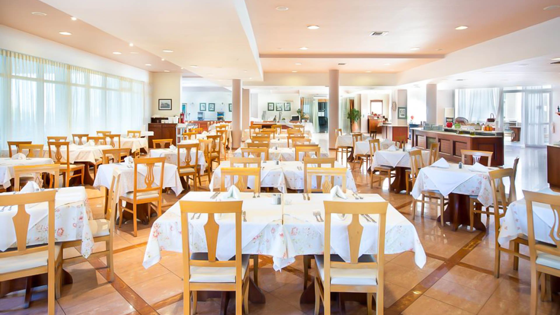 Sovereign Beach Hotel