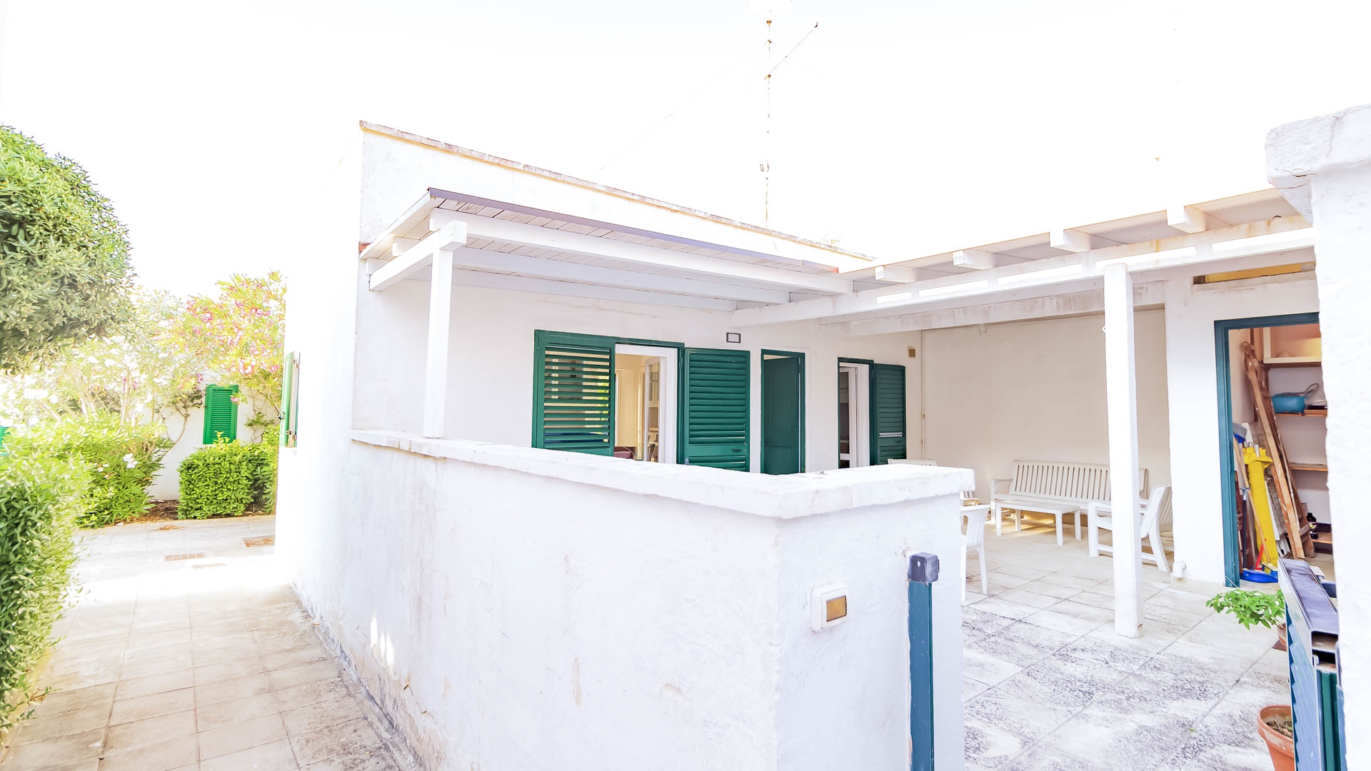 Specchiulla Flat