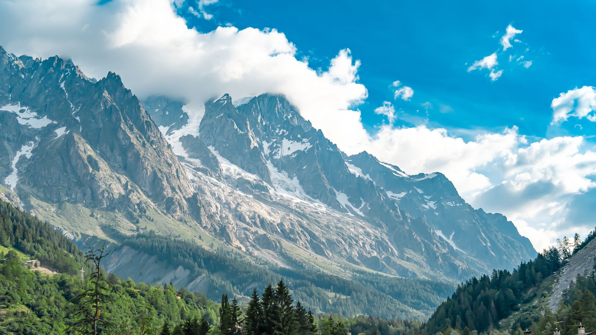 TH Courmayeur