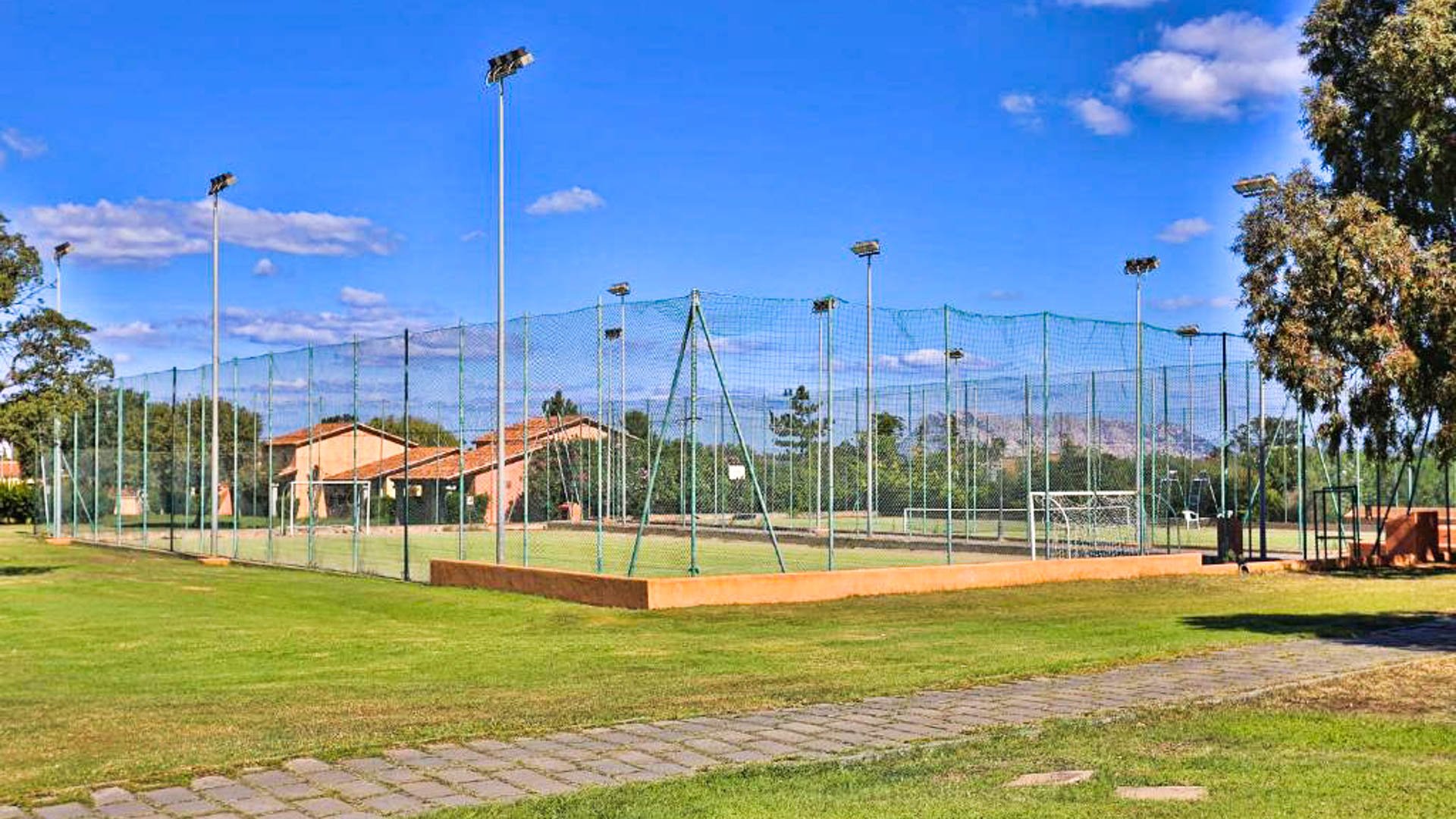 TH San Teodoro