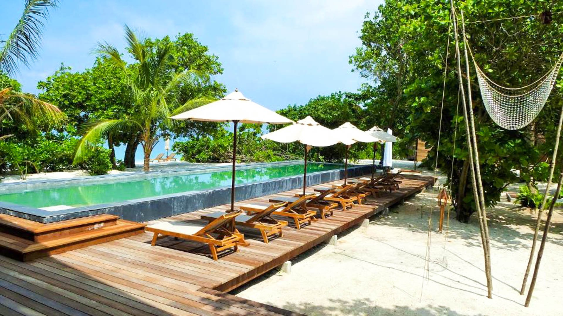 The Barefoot Eco Resort