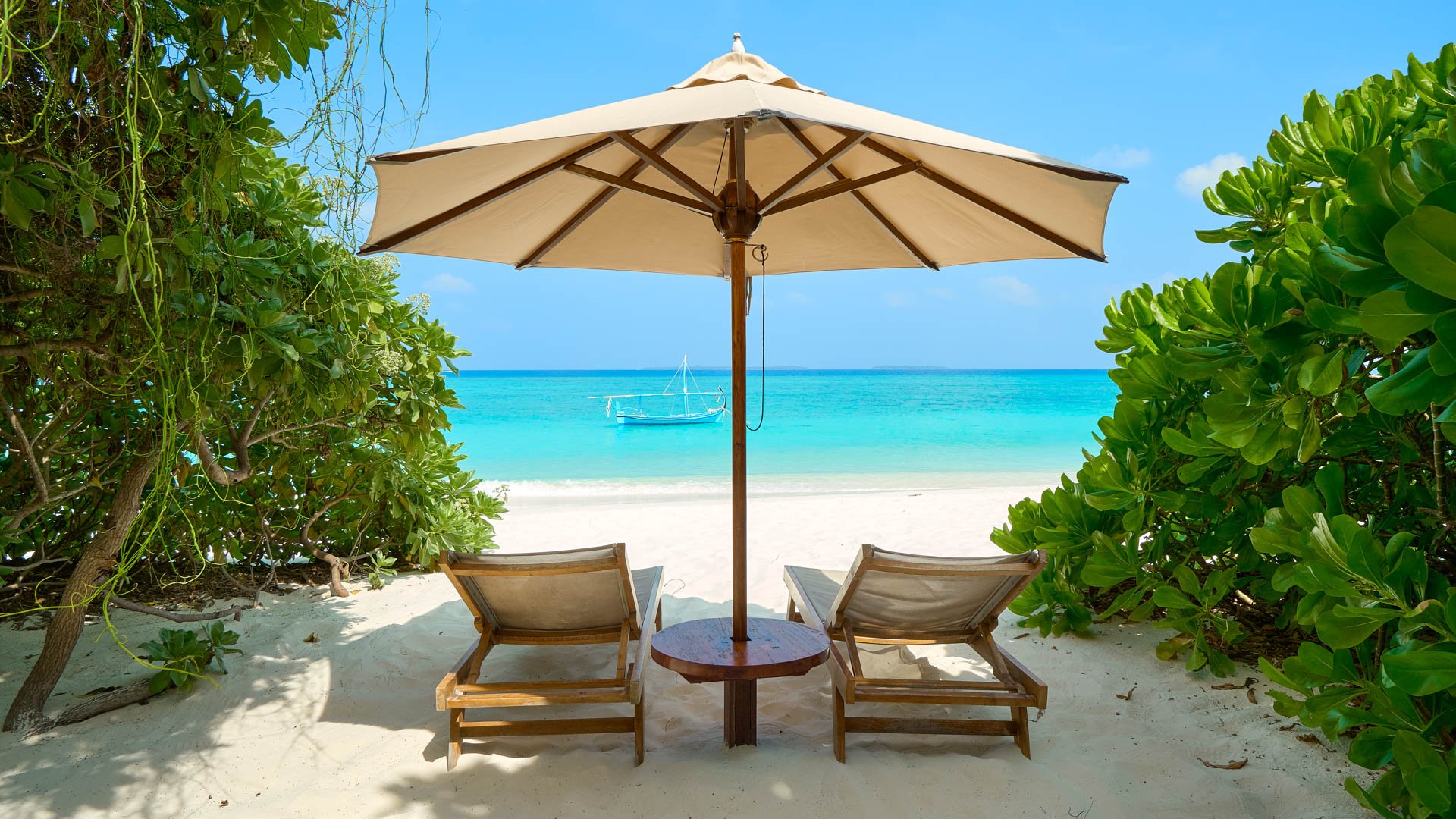 The Barefoot Eco Resort