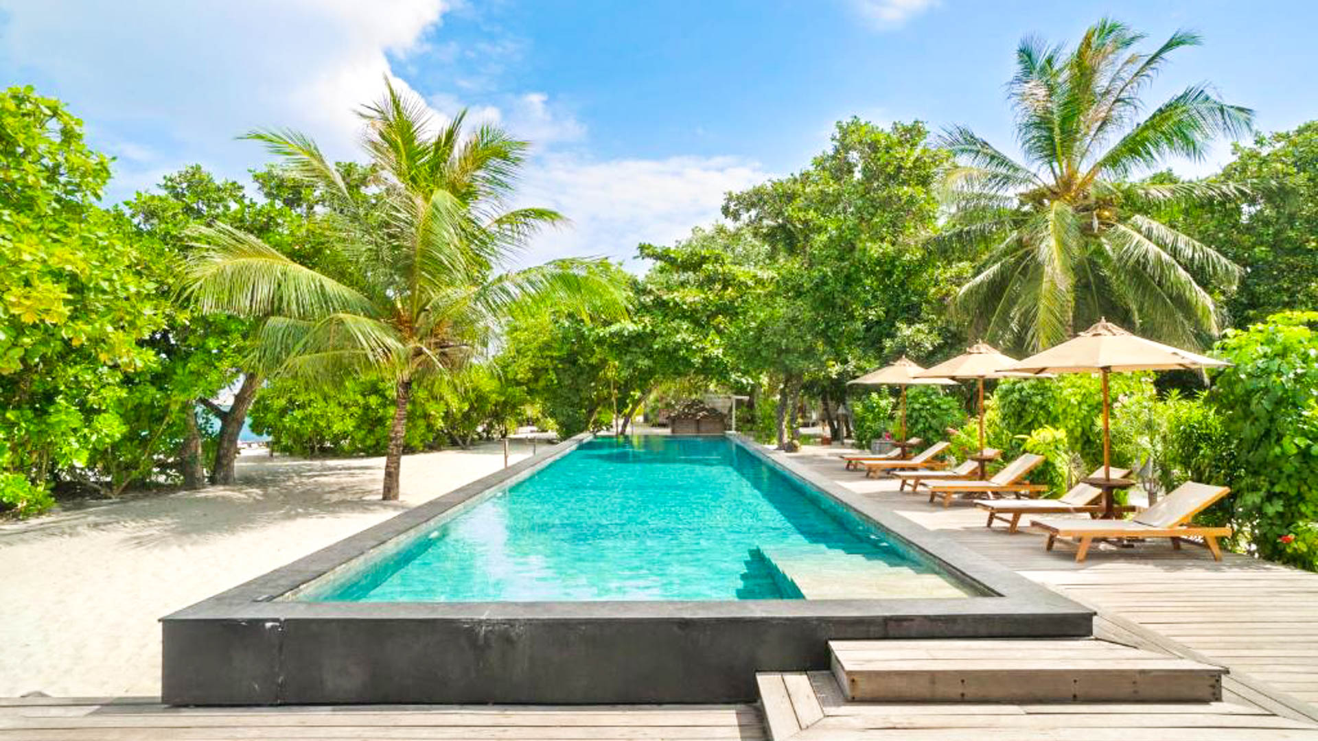 The Barefoot Eco Resort