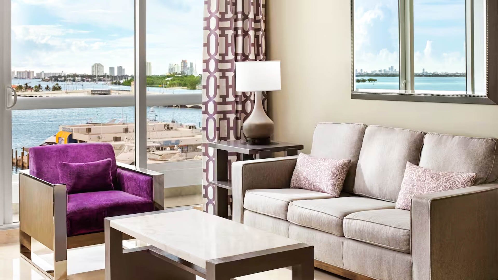 Doubletree By Hilton Grand Hotel Biscayne Bay