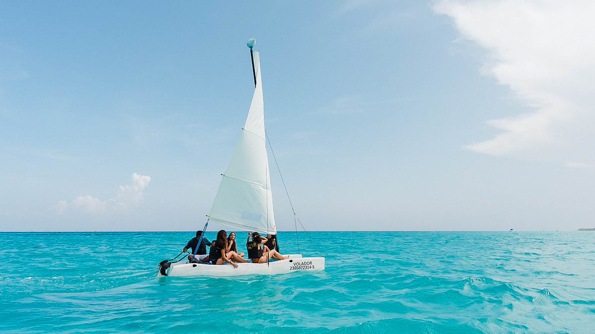 The Reef Playacar