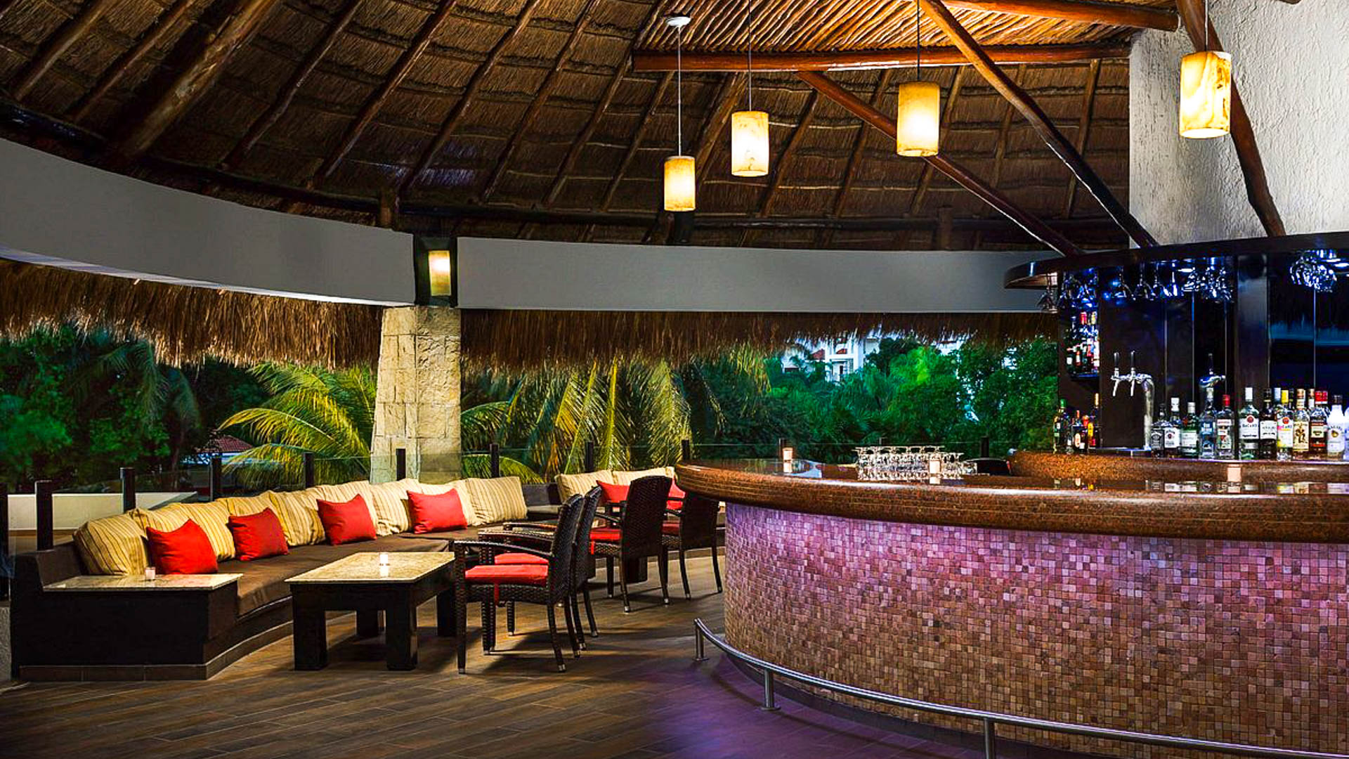 The Reef Playacar