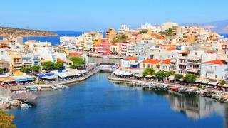 Nami Hotel & Suites
