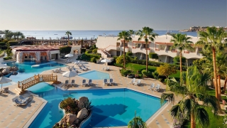 Promenade Beach Resort