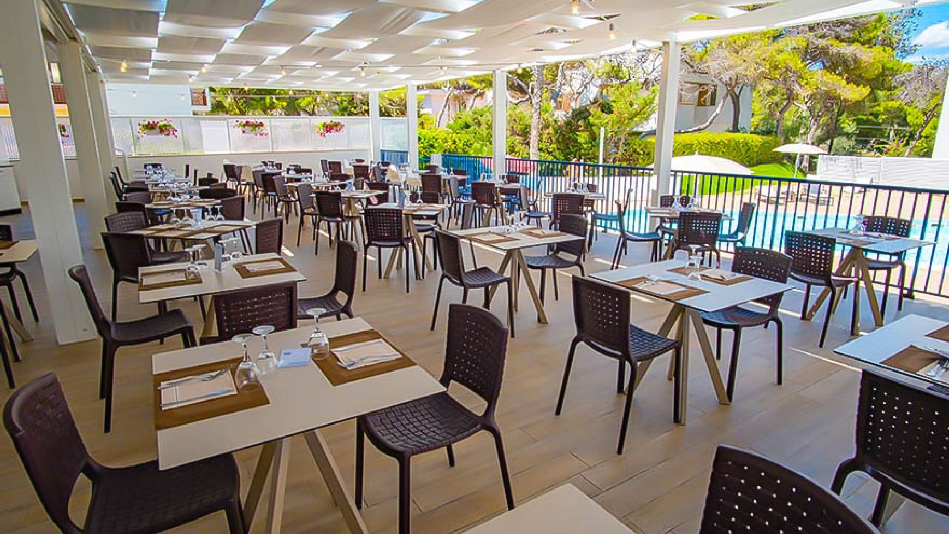 Ticho's Hotel