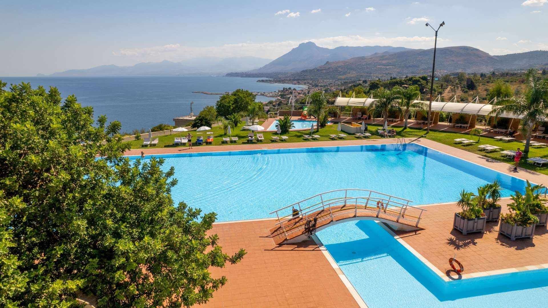 Hotel & Resort Torre Normanna